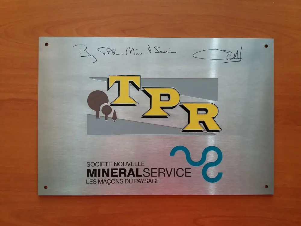 PLAQUE INOX GRAVEE